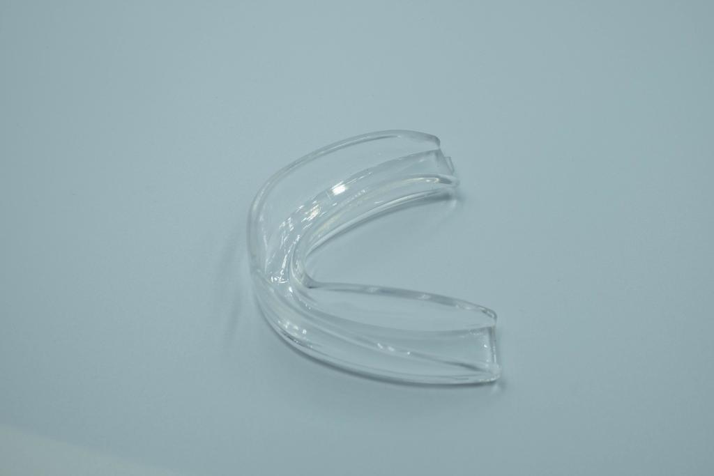 ฟันยางแก้ นอนกัดฟัน